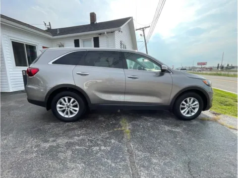 More photos of 2019 Kia Sorento L Sport Utility 4D at O'Fallon Motors, MO