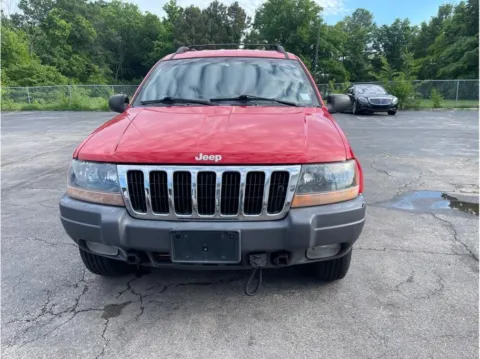 Photos of 2000 Jeep Grand Cherokee Laredo Sport Utility 4D for sale in O’Fallon, MO at O'Fallon Motors