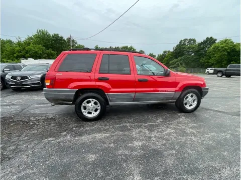More photos of 2000 Jeep Grand Cherokee Laredo Sport Utility 4D at O'Fallon Motors, MO