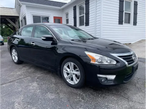 Another view of 2015 Nissan Altima 2.5 SL Sedan 4D for sale in O’Fallon, MO at O'Fallon Motors