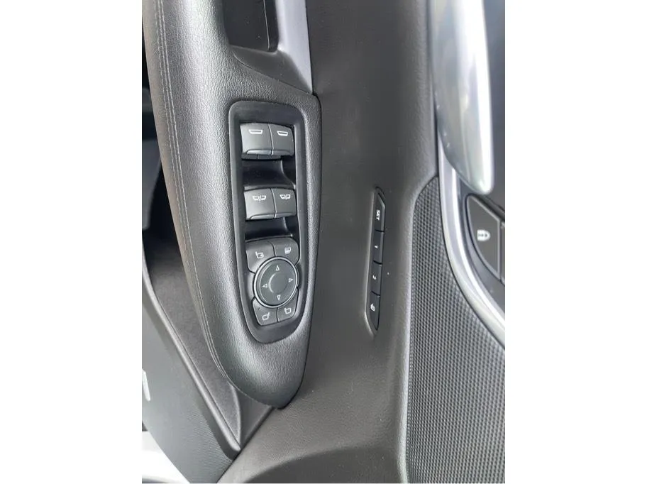 2019 Cadillac XT5 Luxury - Photo 11