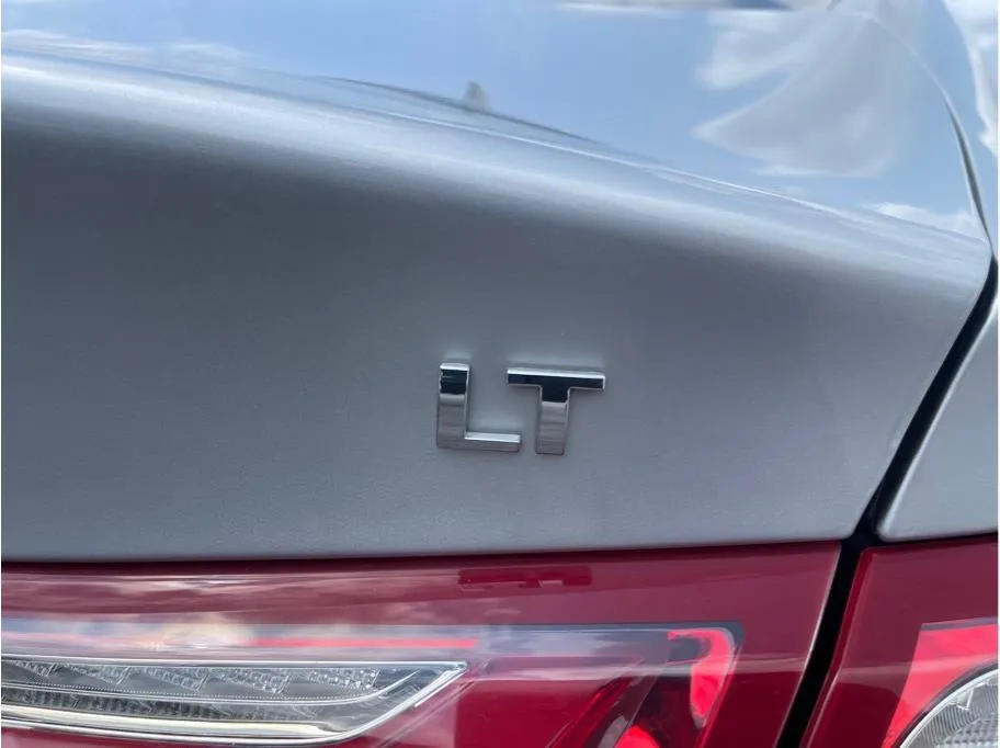 Chevrolet Malibu photo 34