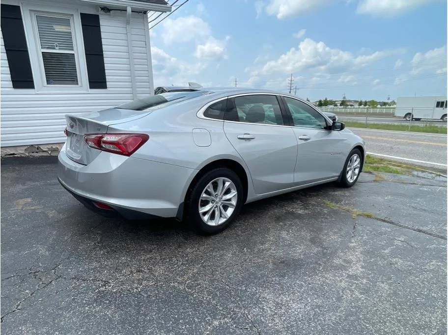 Chevrolet Malibu photo 5