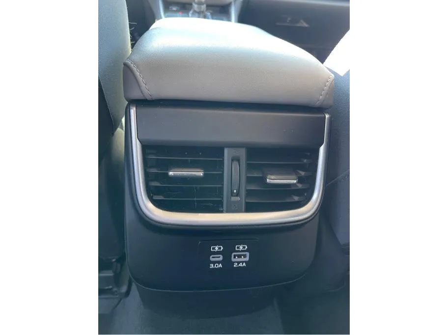 Subaru Outback photo 32
