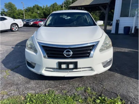 Photos of 2015 Nissan Altima 2.5 S Sedan 4D for sale in O’Fallon, MO at O'Fallon Motors