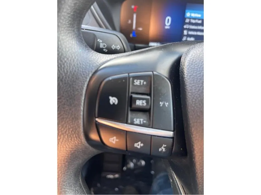 Ford Escape photo 16