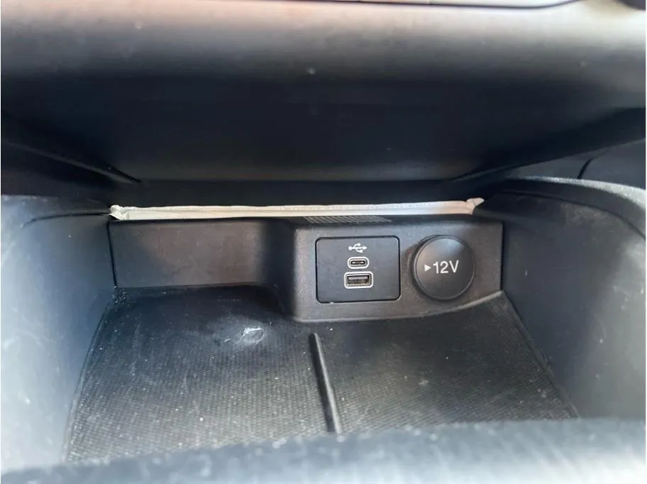 Ford Escape photo 21