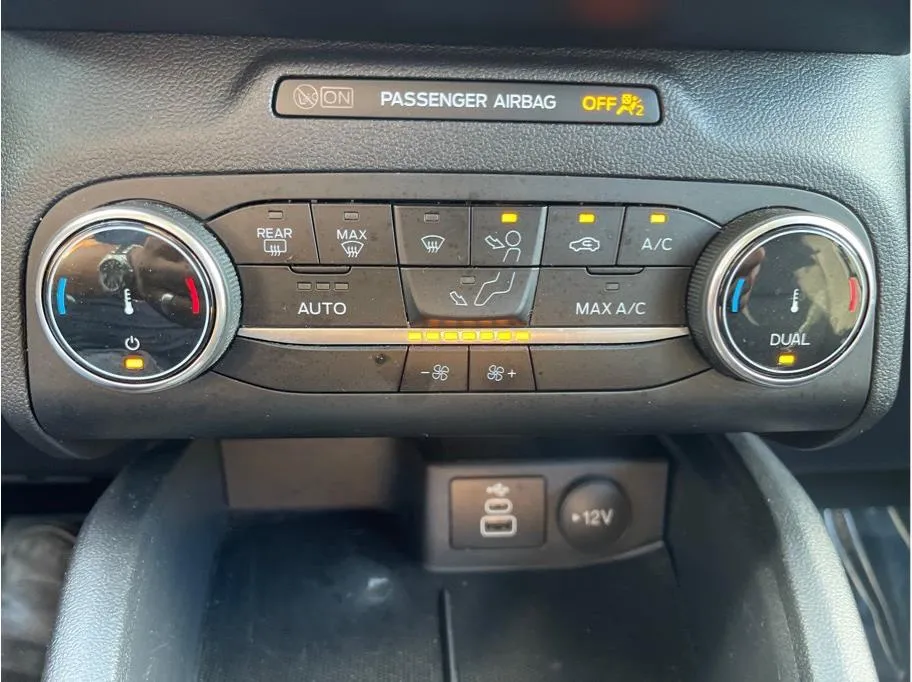 Ford Escape photo 22