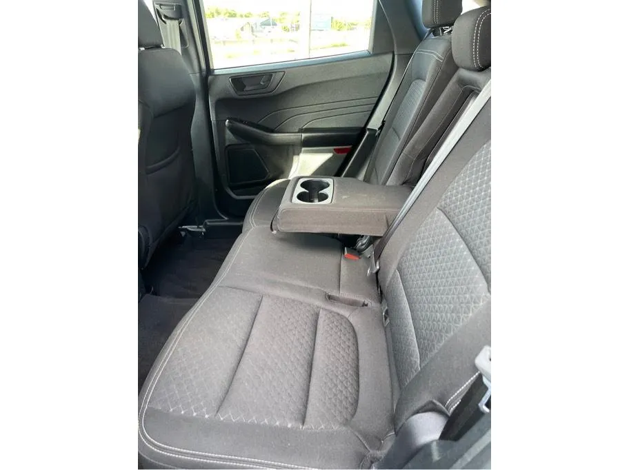 Ford Escape photo 29