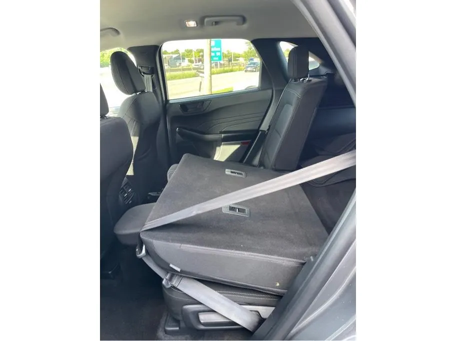 Ford Escape photo 30