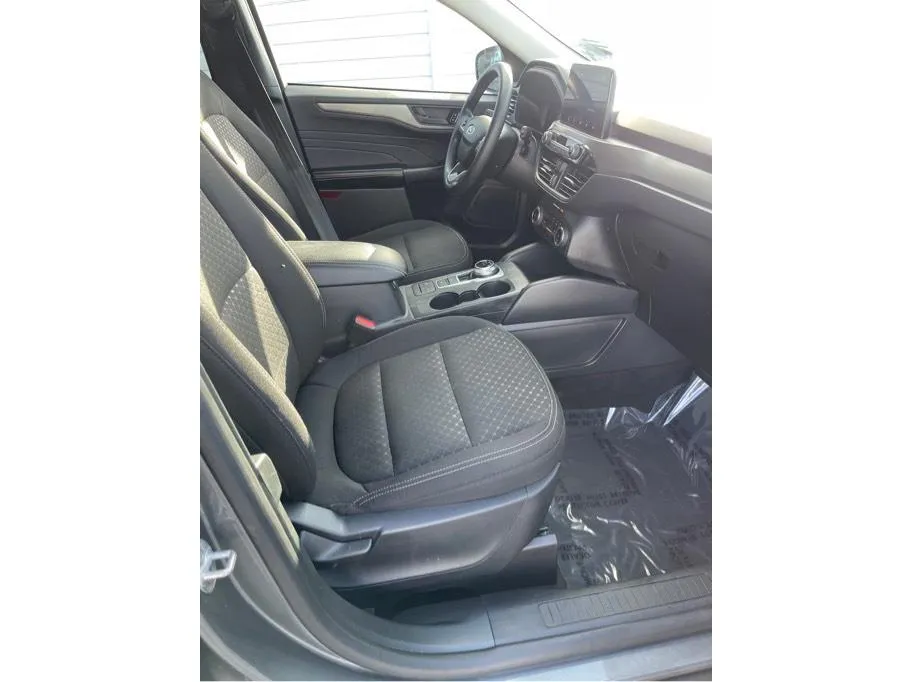 Ford Escape photo 34