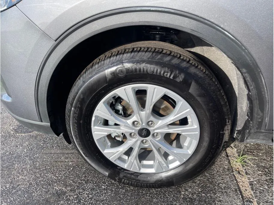 Ford Escape photo 38