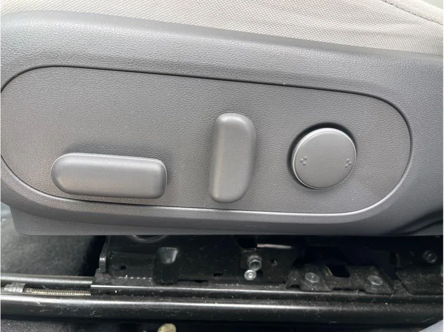 Hyundai Kona photo 11