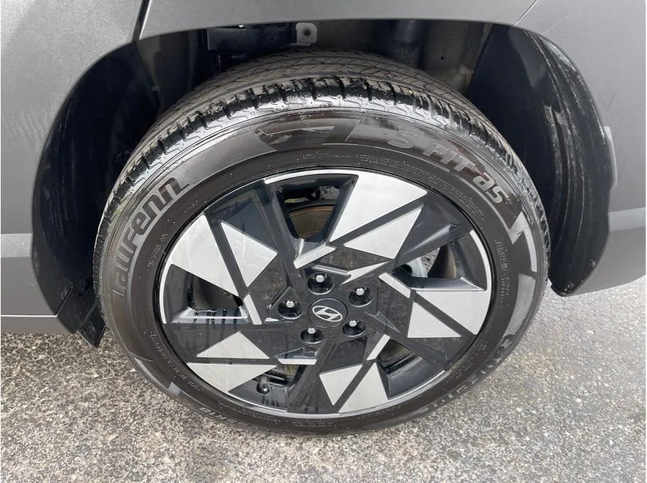 Hyundai Kona photo 24