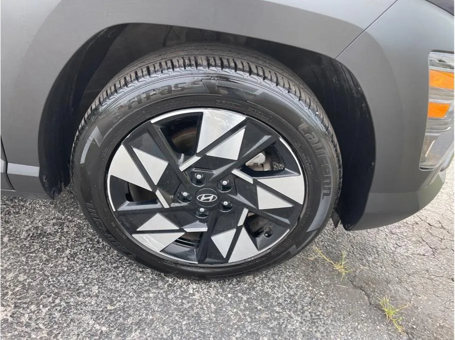Hyundai Kona photo 26