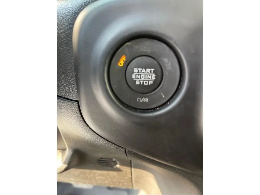 Jeep Wrangler photo 21