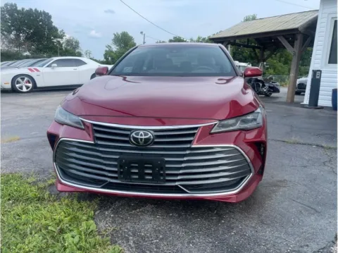 Photos of 2020 Toyota Avalon Limited Sedan 4D for sale in O’Fallon, MO at O'Fallon Motors
