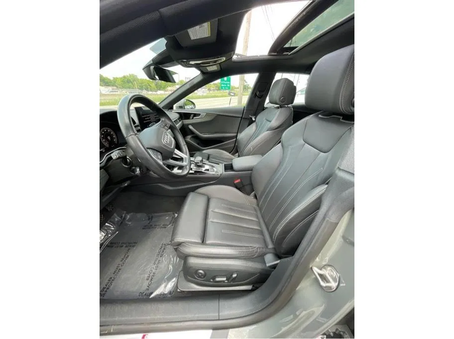 Audi A5 photo 12