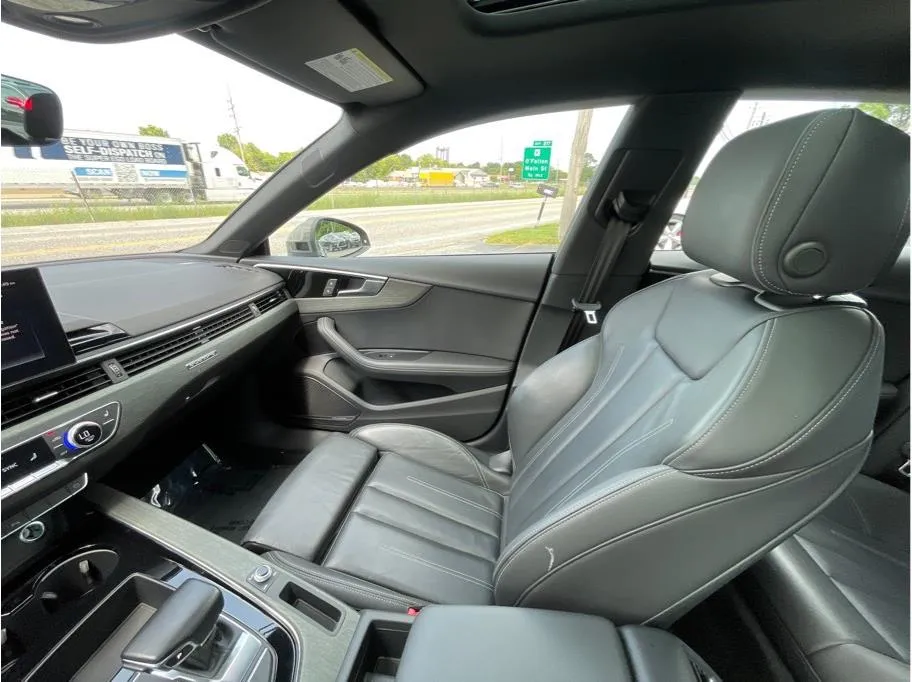Audi A5 photo 19