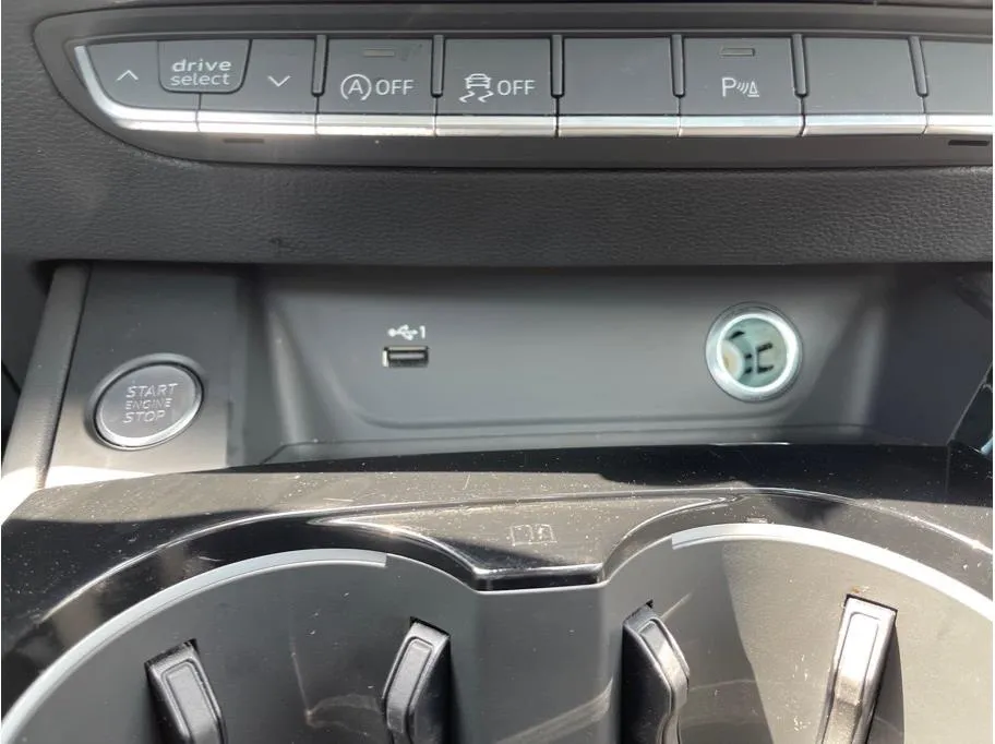 Audi A5 photo 24