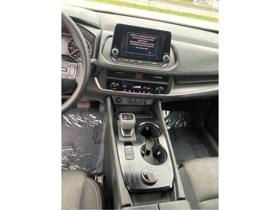 Nissan Rogue photo 15