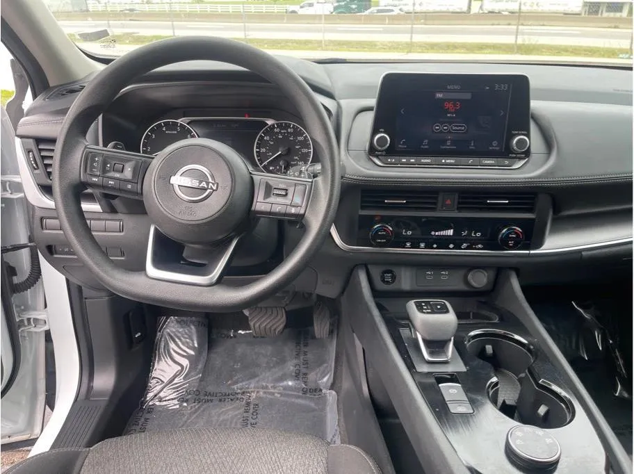 Nissan Rogue photo 27