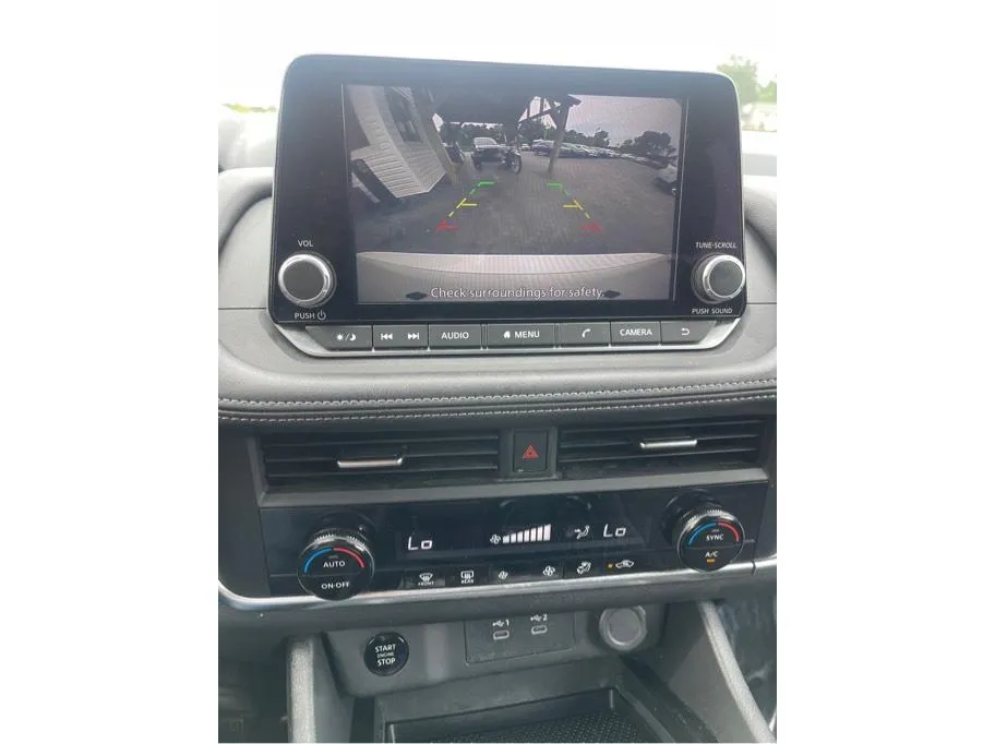 Nissan Rogue photo 35