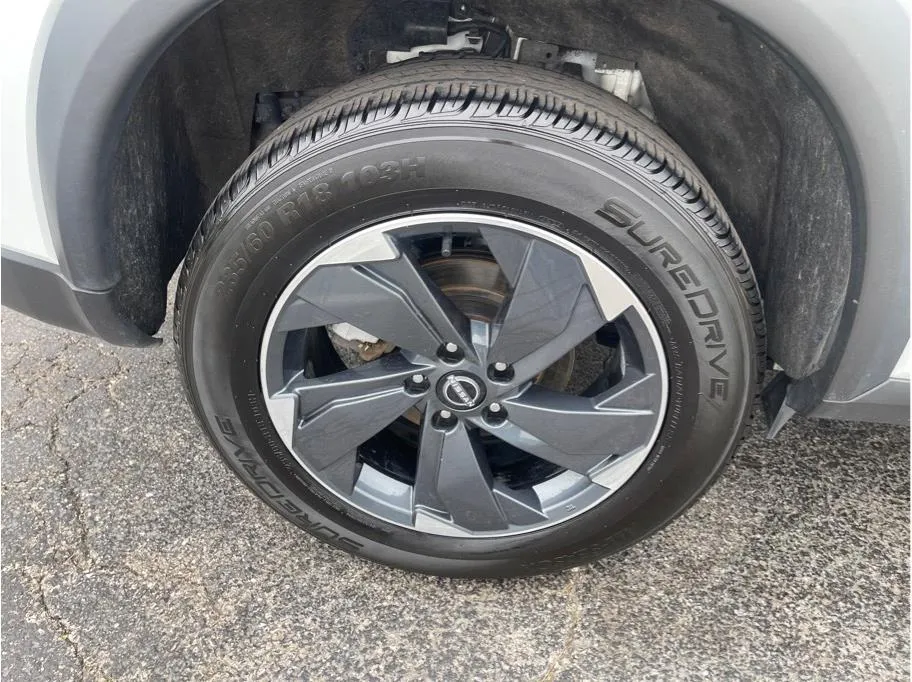 Nissan Rogue photo 38
