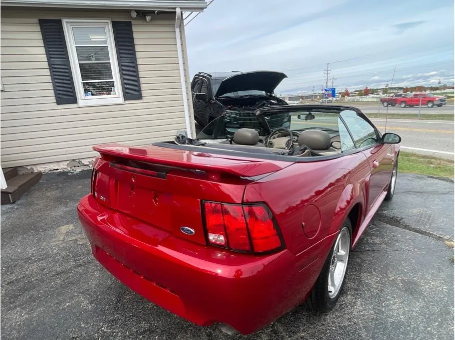 Ford Mustang photo 23