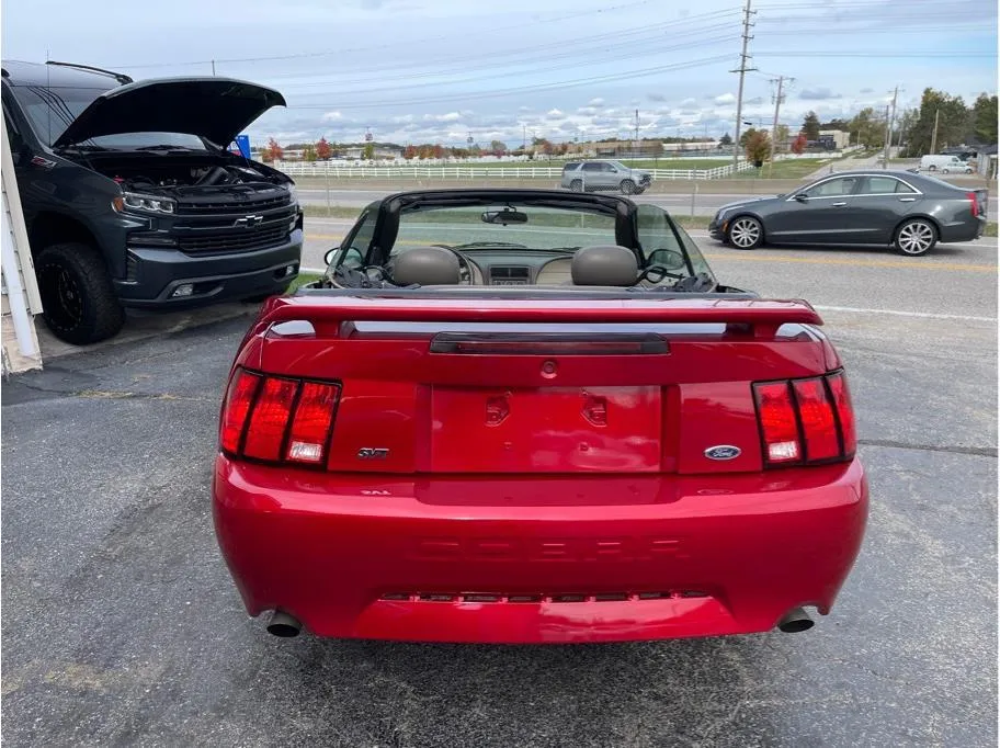 Ford Mustang photo 24