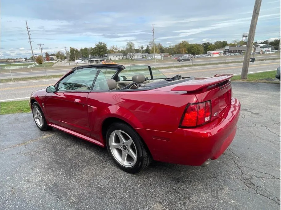 Ford Mustang photo 25