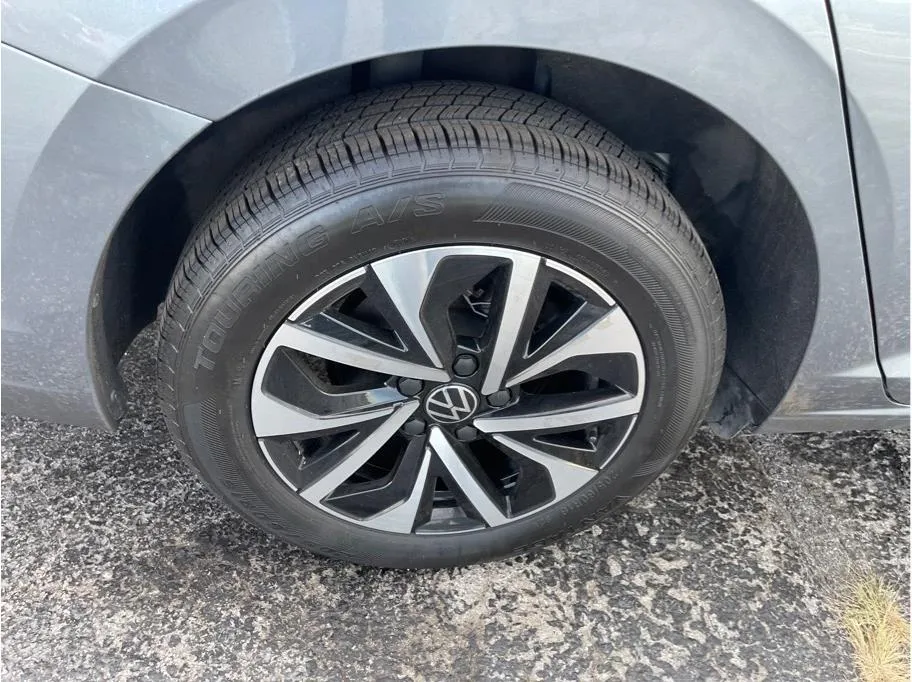 Volkswagen Jetta photo 26