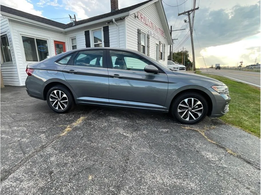 Volkswagen Jetta photo 5