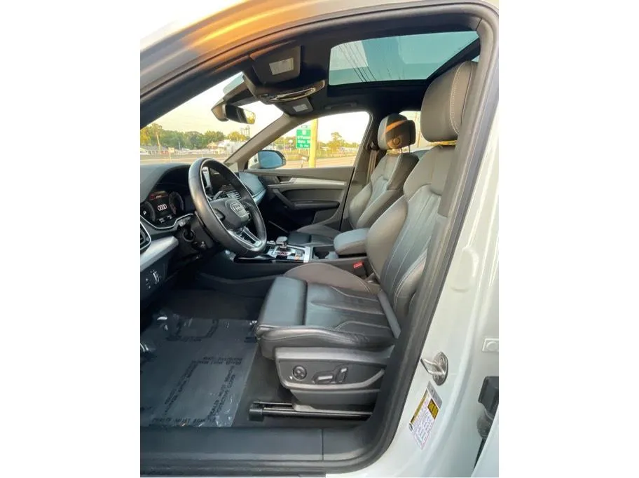 Audi Q5 photo 11