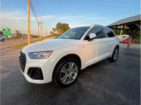 Photos of 2025 Audi Q5 45 TFSI S line Premium Sport Utility 4D for sale in O’Fallon, MO at O'Fallon Motors