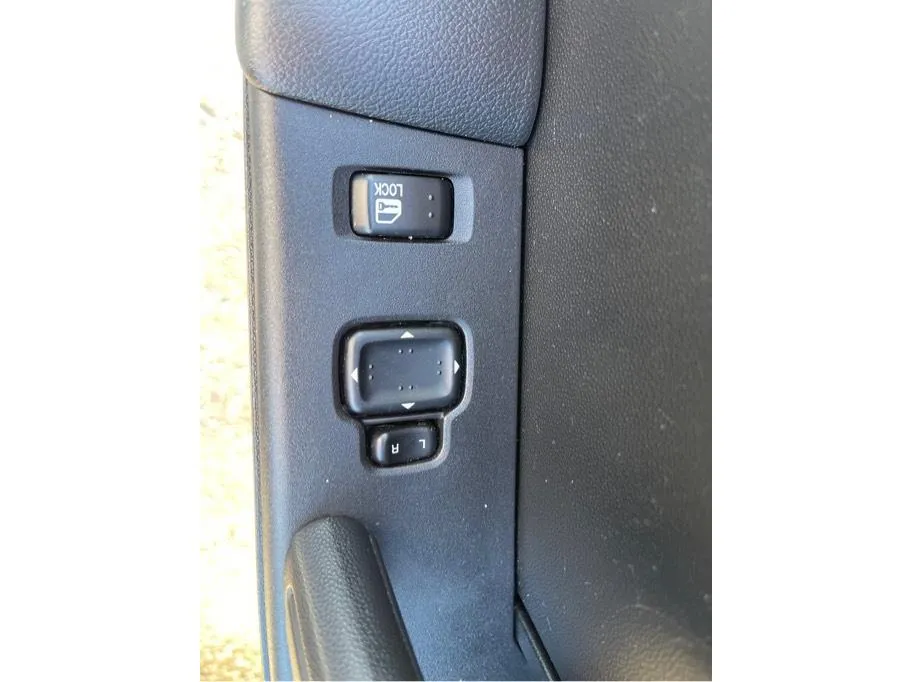 Mazda MX-5 photo 13