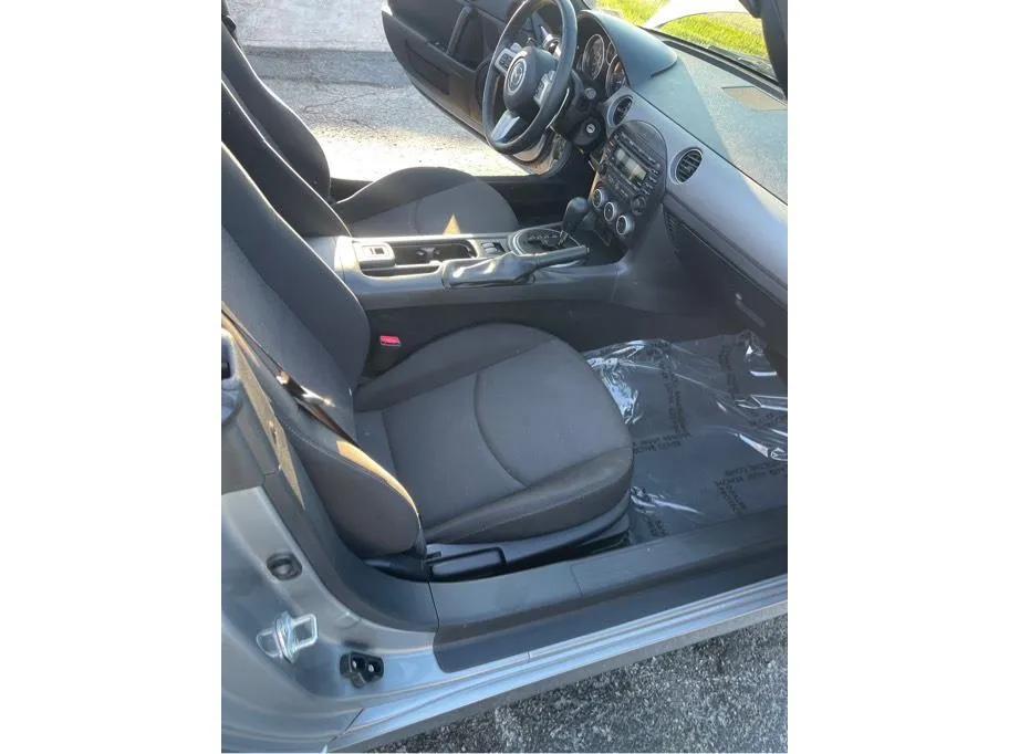 Mazda MX-5 photo 30