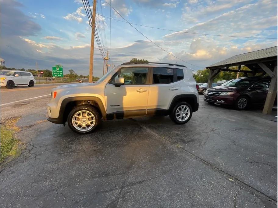 Jeep Renegade photo 12