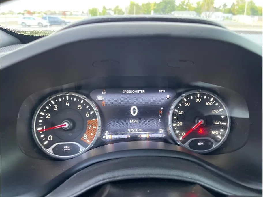 Jeep Renegade photo 21