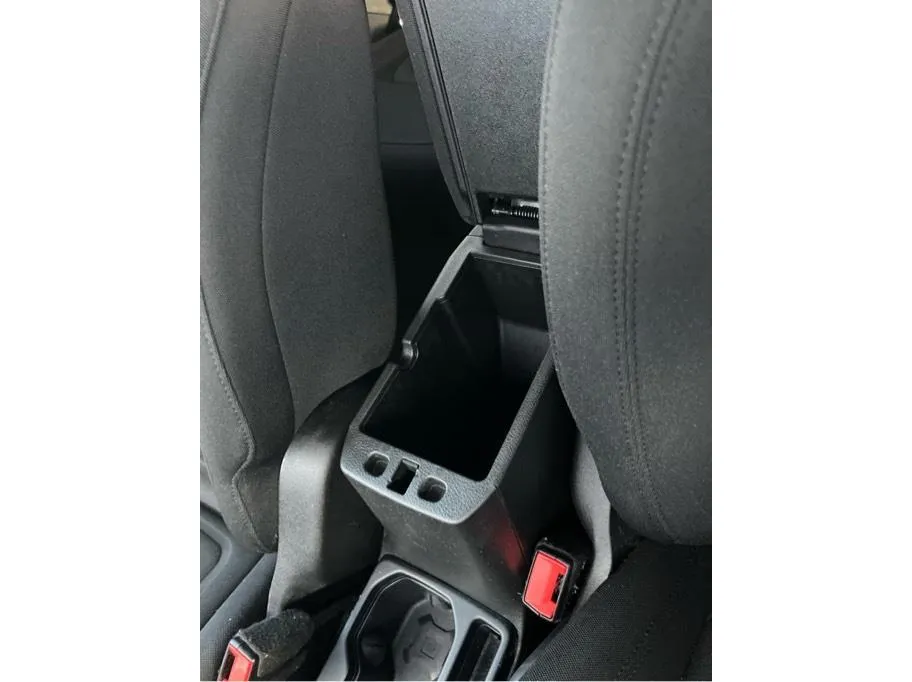 Jeep Renegade photo 26