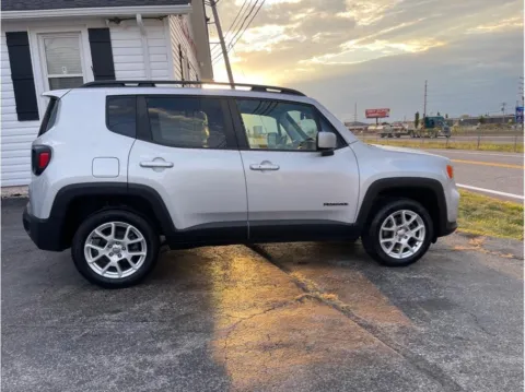 More photos of 2021 Jeep Renegade Latitude Sport Utility 4D at O'Fallon Motors, MO