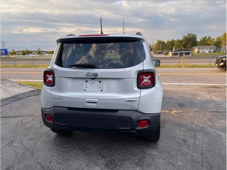 Jeep Renegade photo 7