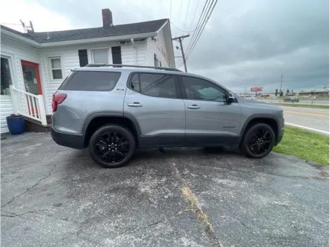More photos of 2022 GMC Acadia SLE Sport Utility 4D at O'Fallon Motors, MO