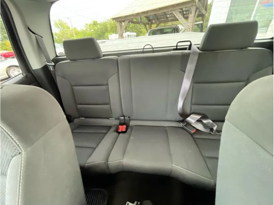 Chevrolet Silverado photo 20
