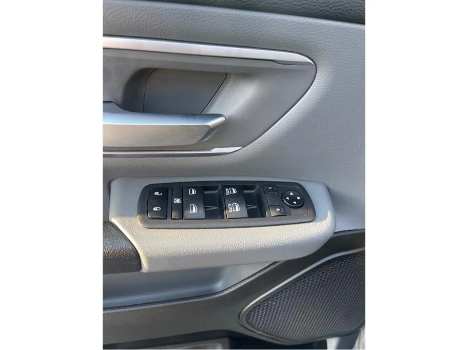 Ram 1500 photo 10