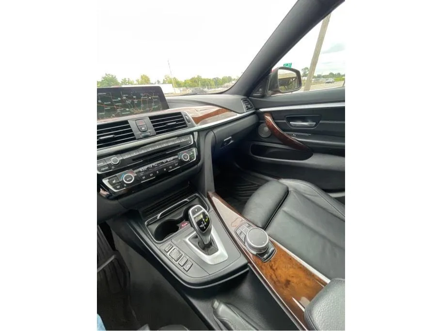 BMW 4 Series photo 18