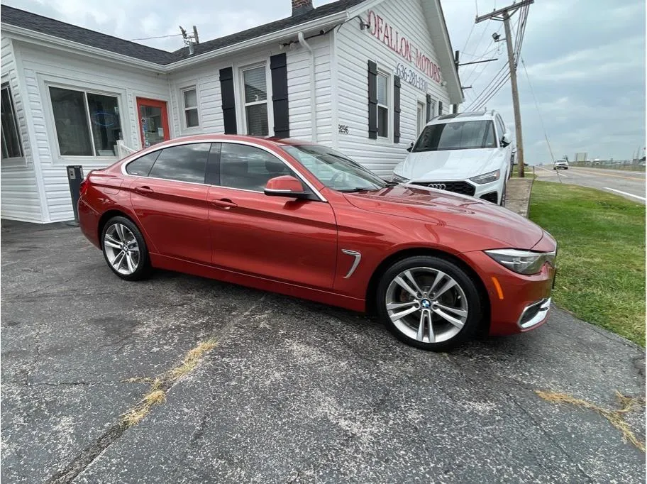 BMW 4 Series photo 2