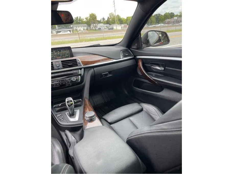 BMW 4 Series photo 21