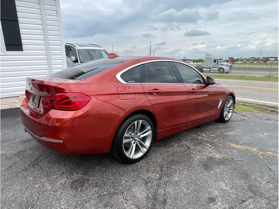 BMW 4 Series photo 3
