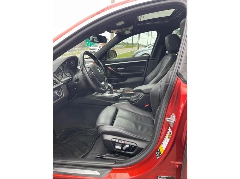 BMW 4 Series photo 9